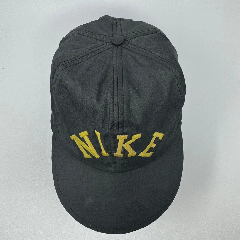 Nike‎ Vintage Ripstop Snapback Hat Black Yellow Embroidered Spellout Cap